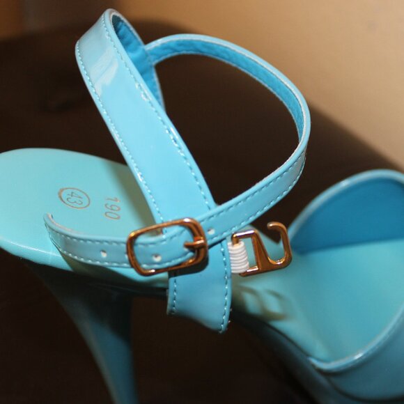 Teal Blue Platform Stiletto Sandals Size 11 - Picture 10 of 13